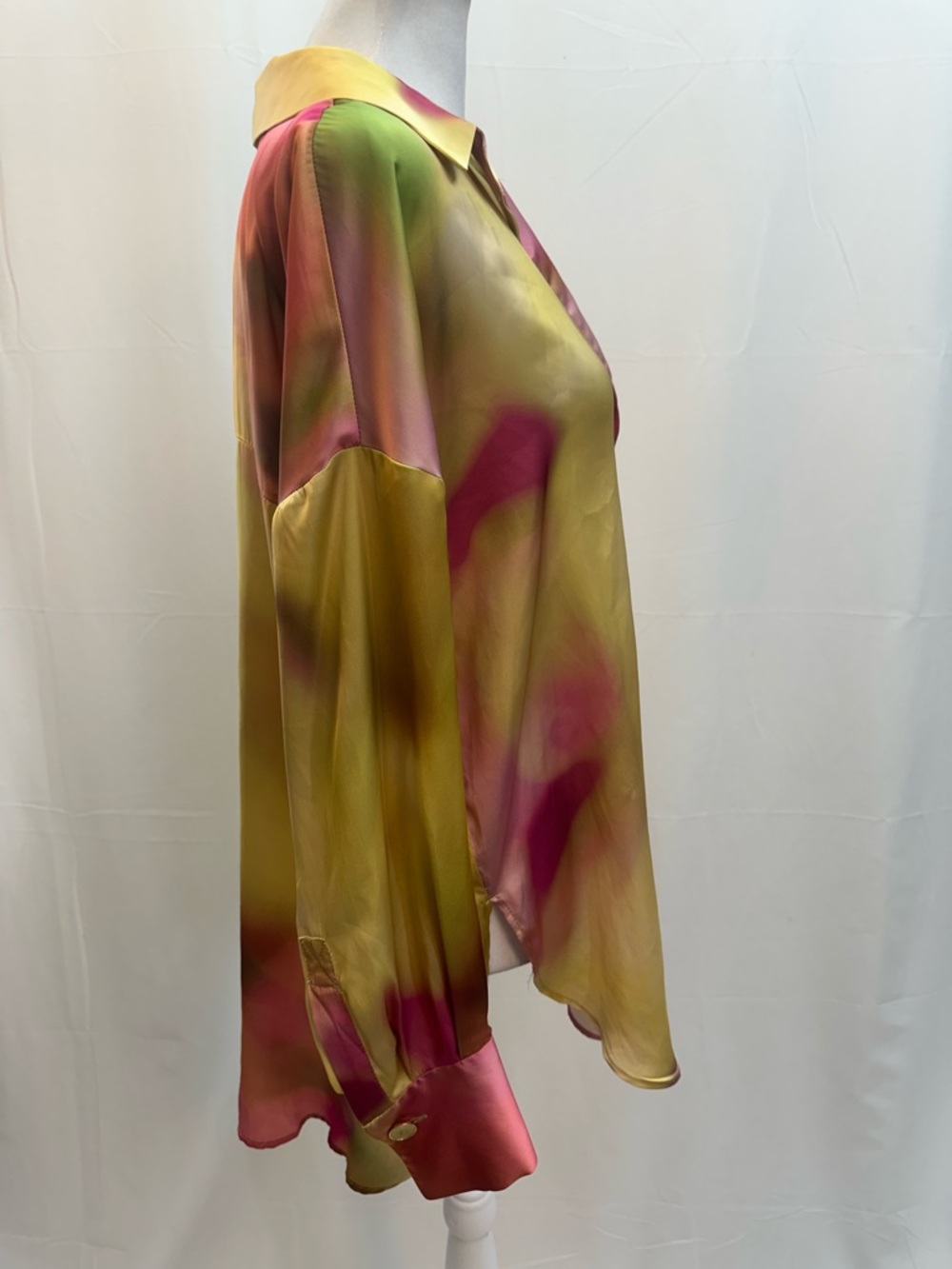 Zara Yellow Pink Green Watercolor single Button-Front Pull Over Blouse S - Picture 3 of 4